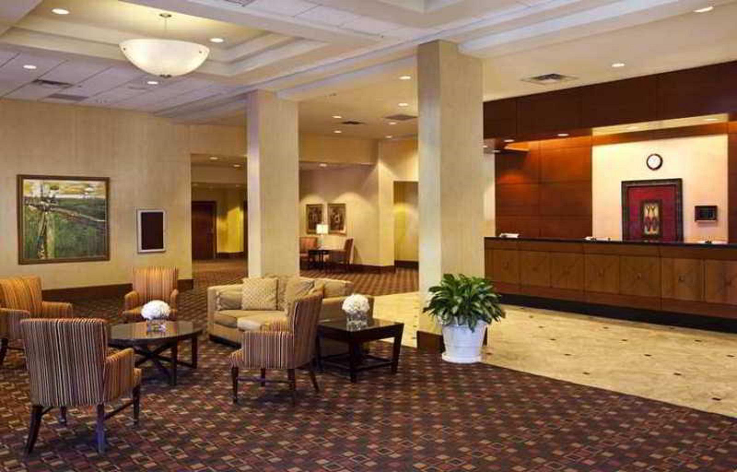 Doubletree By Hilton Hotel Tallahassee Exterior photo